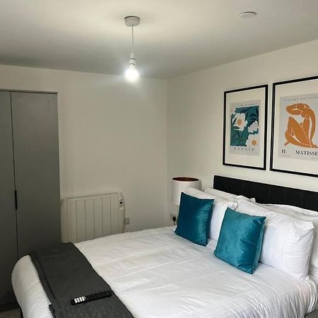 맨체스터 Luxury 2 Bed 2 Bath Flat Near Old Trafford 아파트 외부 사진