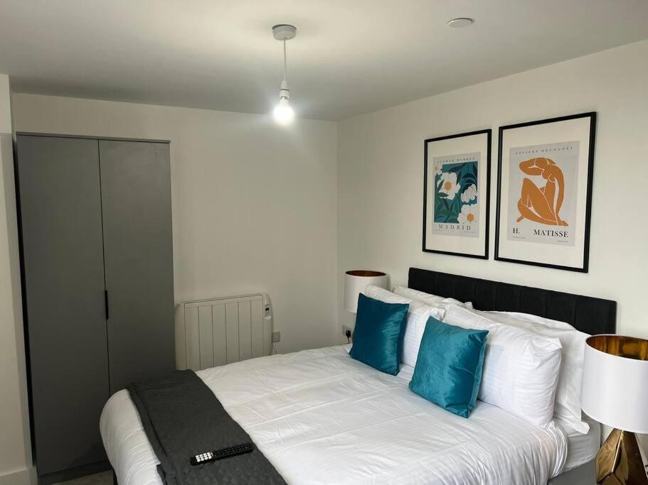 맨체스터 Luxury 2 Bed 2 Bath Flat Near Old Trafford 아파트 외부 사진