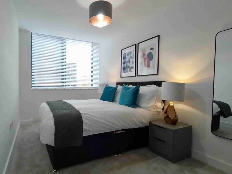 맨체스터 Luxury 2 Bed 2 Bath Flat Near Old Trafford 아파트 외부 사진