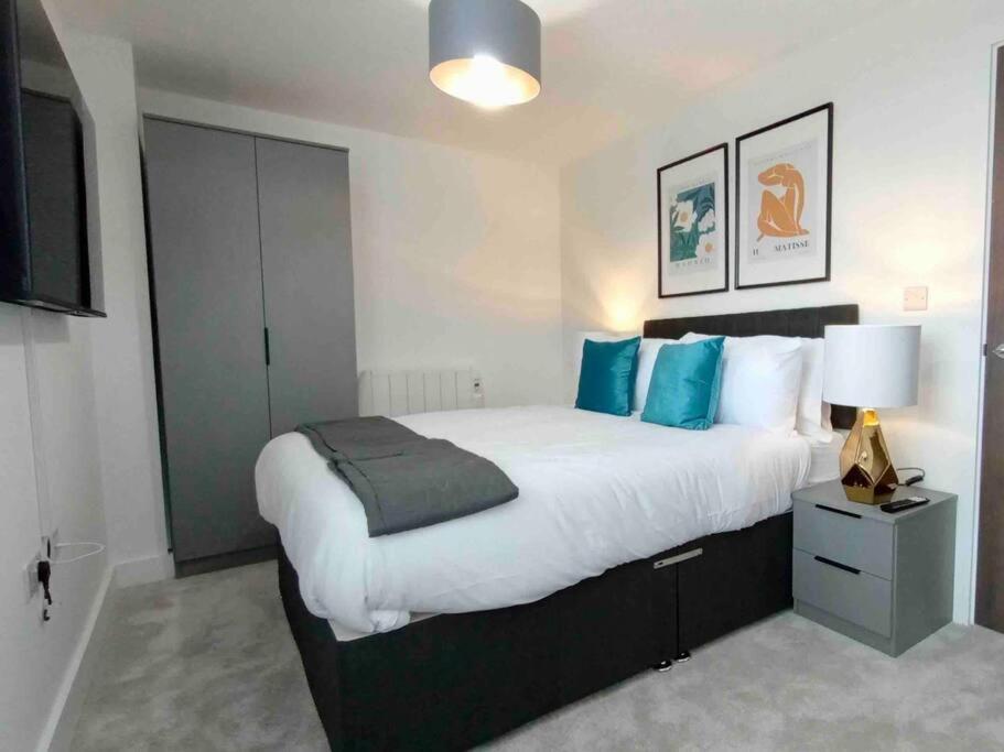 맨체스터 Luxury 2 Bed 2 Bath Flat Near Old Trafford 아파트 외부 사진